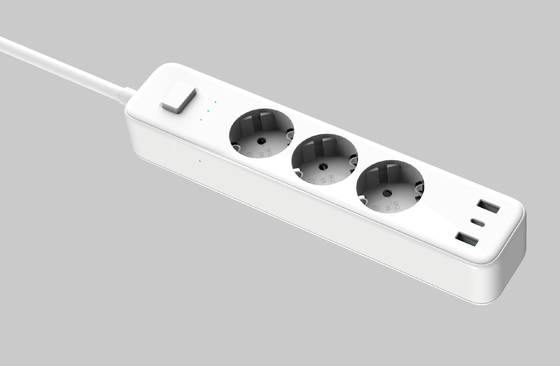 Good price PD 32W Smart Power Strip With Multiple USB Ports USB C 5V3A 9V2.22A 20W Max , USB A1 + A2 5V2.4A 12W Max online