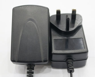 Good price 18W / 24W / 36W Universal Travel Power Adapter 5 - 15V White / Black online
